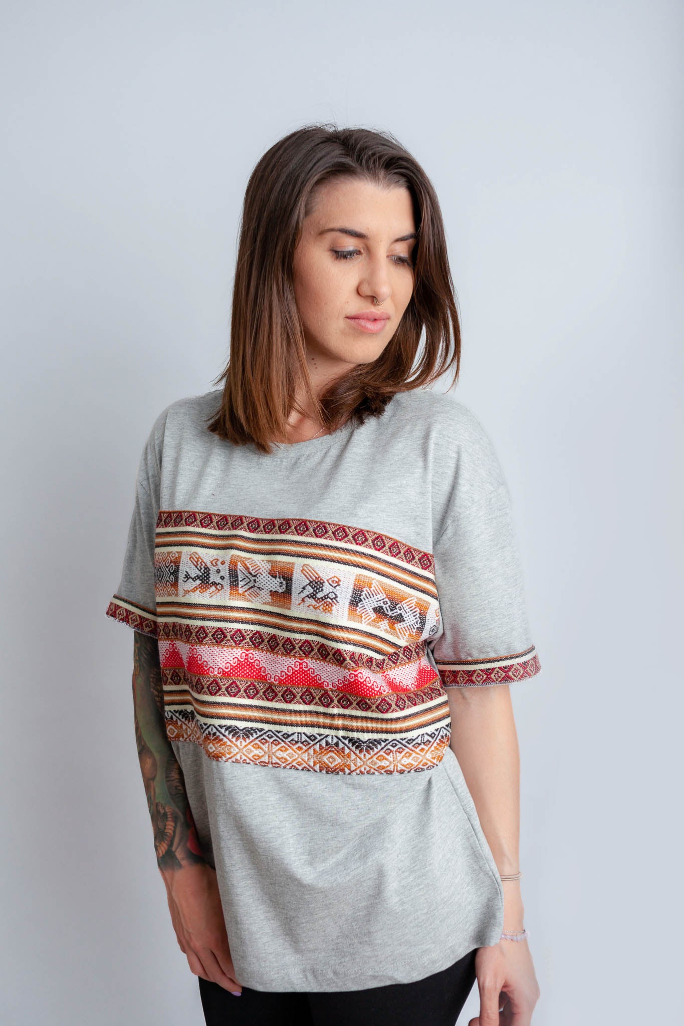 Camiseta gris Peace
