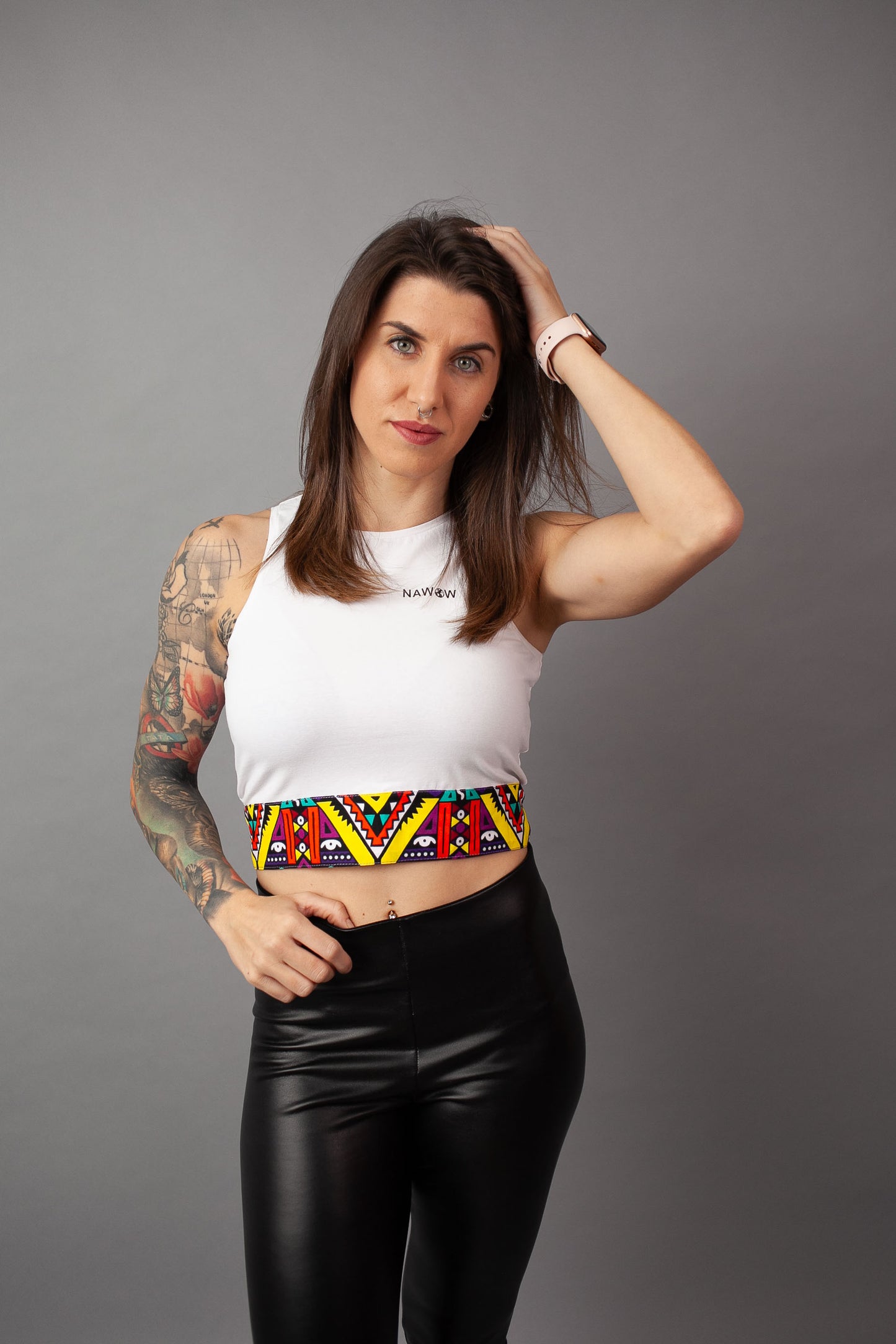 Top blanco African