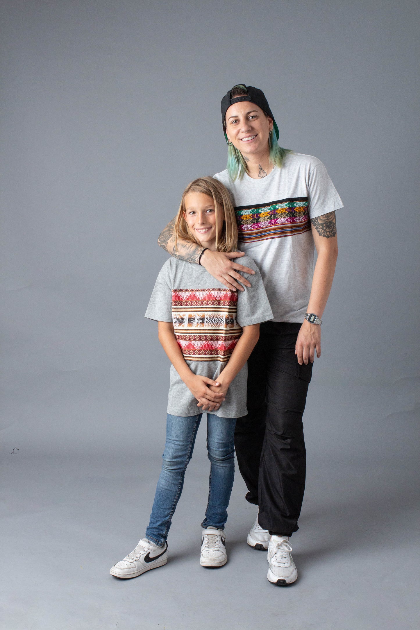 Camiseta gris Peace