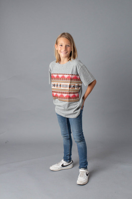 Camiseta infantil gris con franja Peace